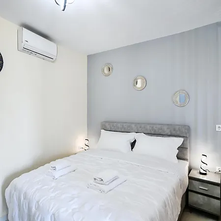 Apartment Pearl Nikiana