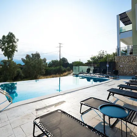 Pearl Apartment